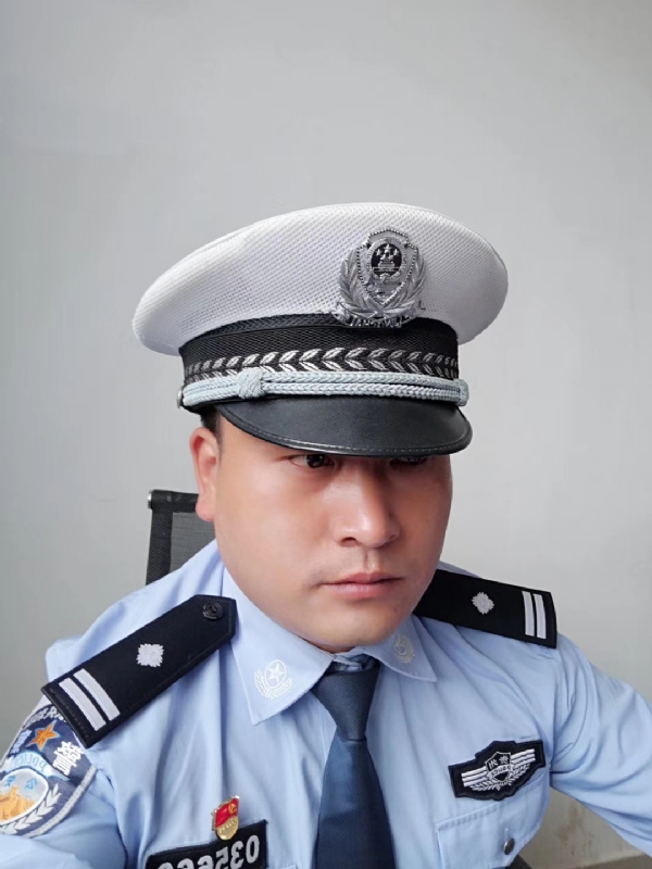 杰哥dj的第二张照片--毕节残疾人相亲网